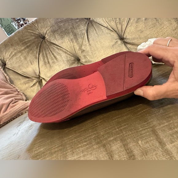 Cole Haan women’s penny loafers preppy brown leather red stitch sz 10 Nike sole - Picture 14 of 14